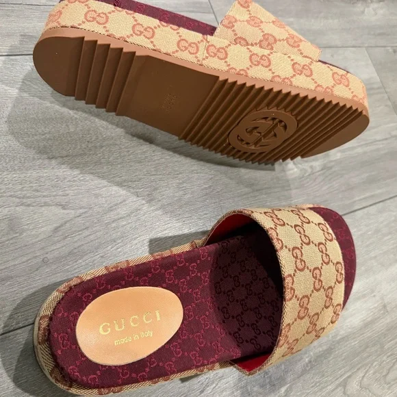 Slide Sandals with Burgundy - Picture 3 of 3